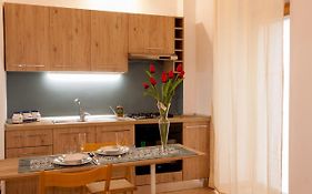 Amore Se-Wooden Apartments